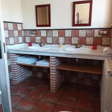 Higueras Y Olivos Casa vacanze *