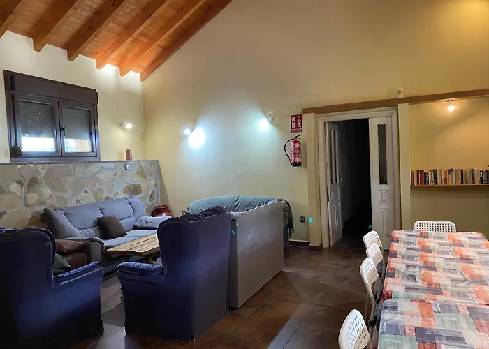 Higueras Y Olivos 칸델레다