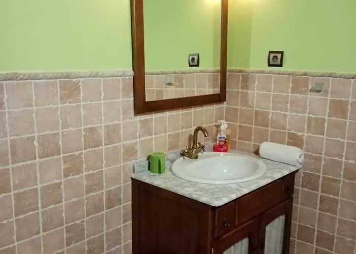 펜션 Higueras Y Olivos 칸델레다